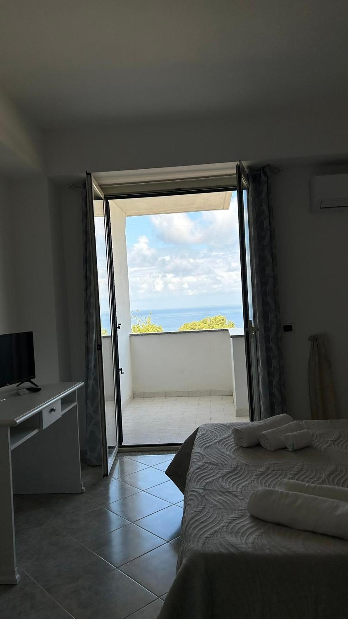 L'Alba Apartment Tropea Exterior photo
